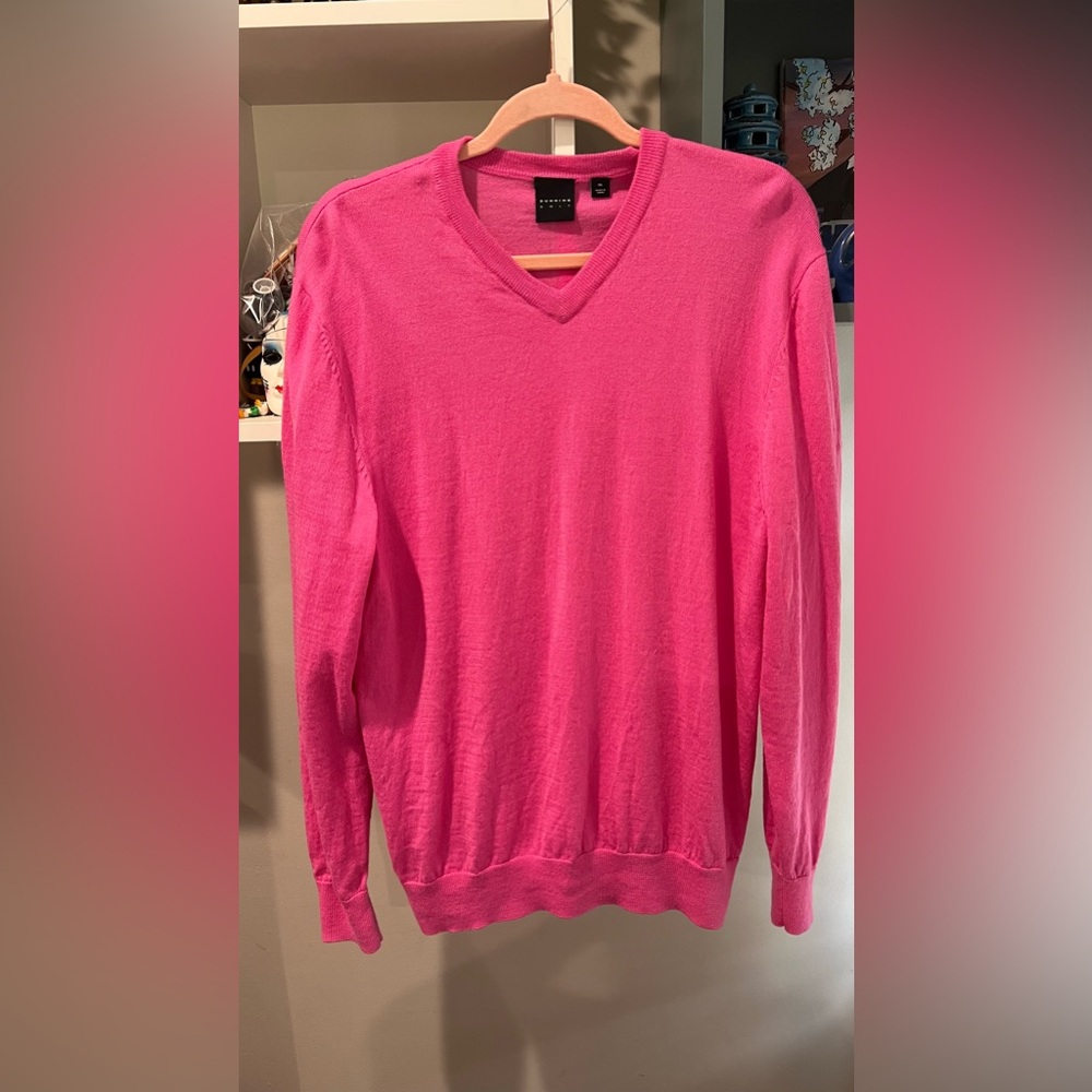 DUNNING Golf Pink ALL-SEASON V-NECK
SWEATER‎